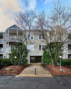 23 Randolph Pl APT 109, Northampton, MA, 01060