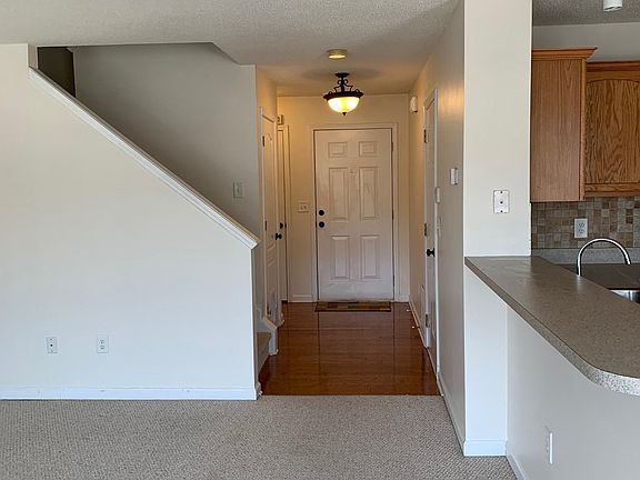 2nd image of 310 Fox Ln