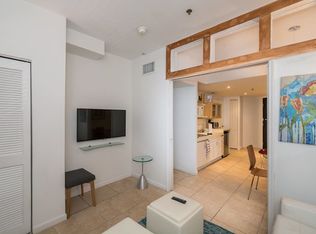 100 Collins Ave, Miami, FL 33139