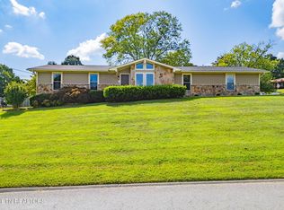 7737 Cedarcrest Rd, Knoxville, TN 37938