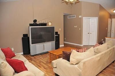 3rd image of 53650 Woodvale Dr