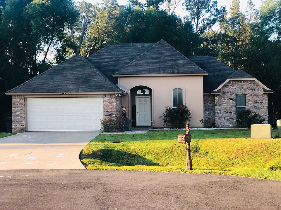 1st image of 10182 English Oaks Dr