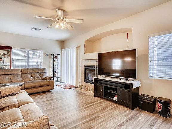 5th image of 1143 Harts Bluff Pl Unit 103