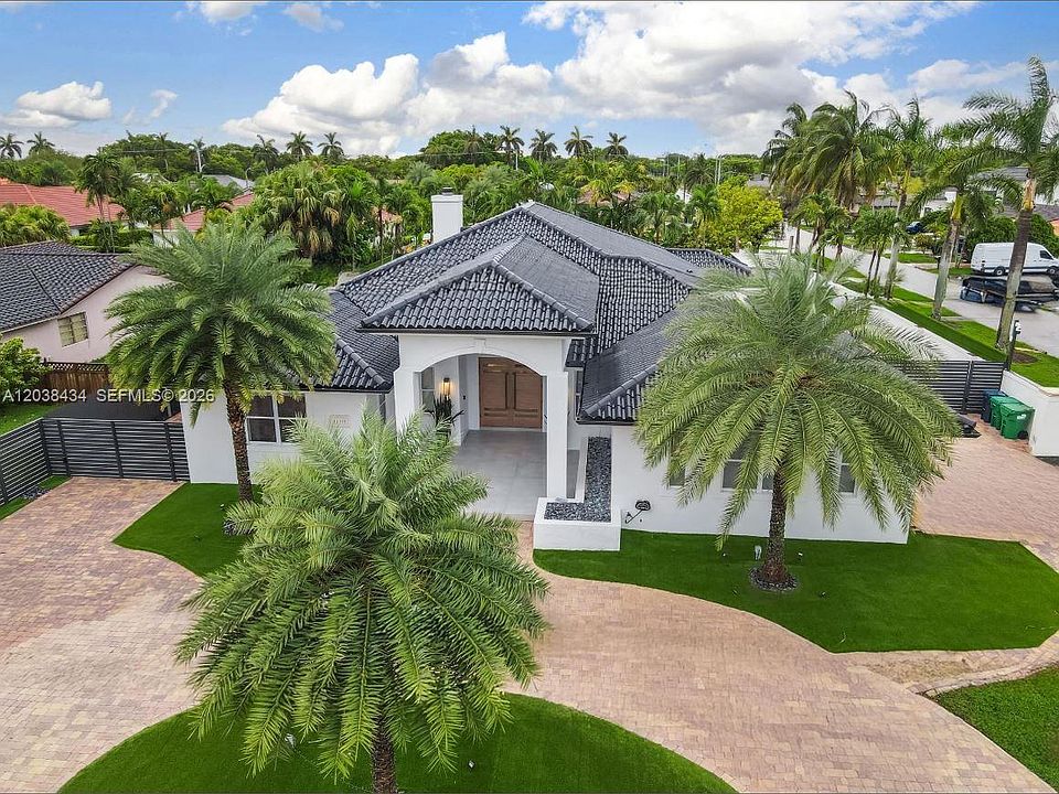 1st image of 11390 SW 30th St