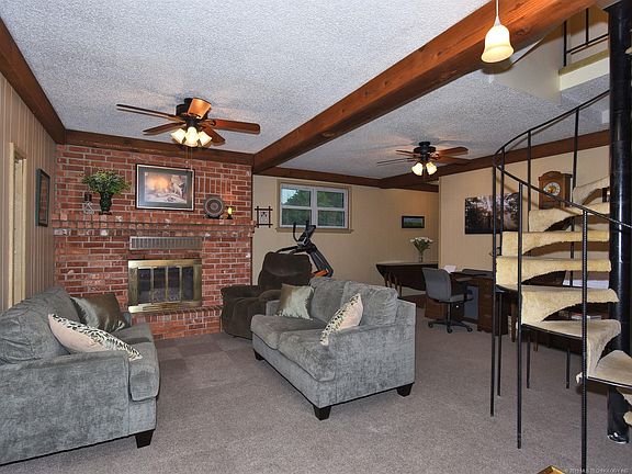 3rd image of 6508 W Cameron St