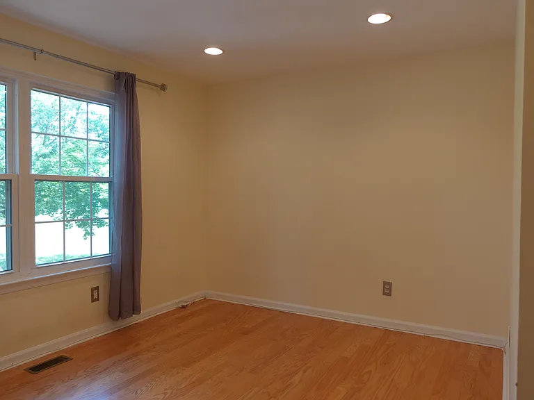 3001 N Dale Ct — Photo 18
