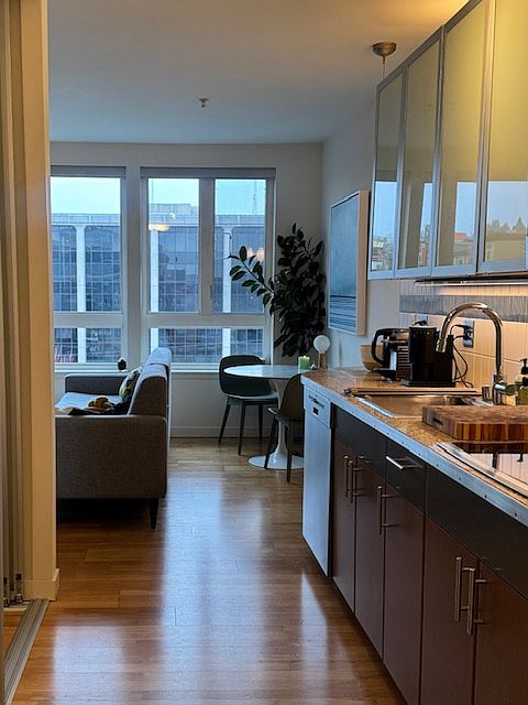 1st image of 3104 Western Ave #621