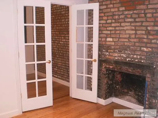 Rented by Magnum Realty Holdings, LLC | media 29