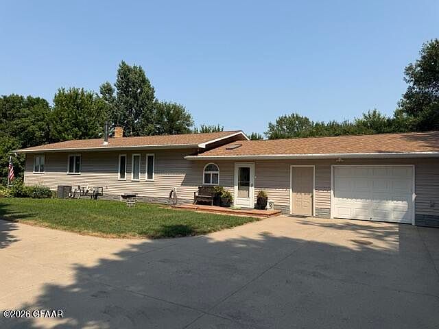 1st image of 1692 Barrett Ave