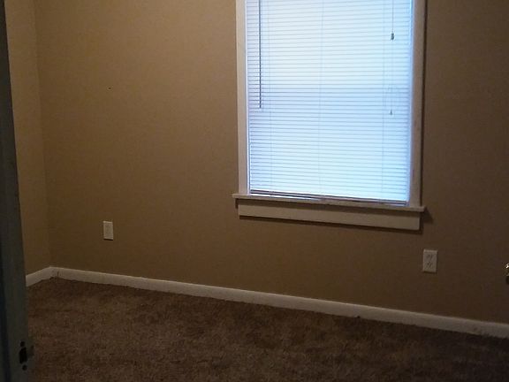 5th image of 3581 Bayliss Ave