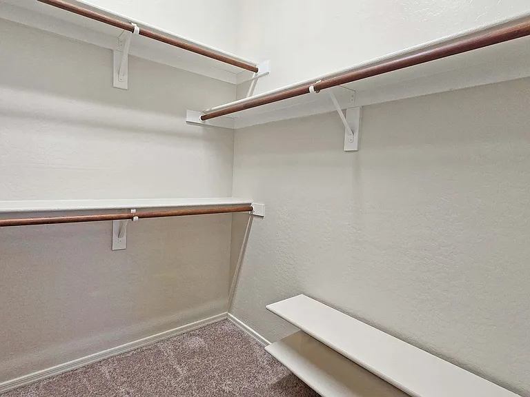 13588 W Alvarado Dr — Photo 17