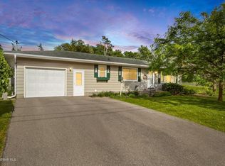511 9th Ave S, Onalaska, WI 54650