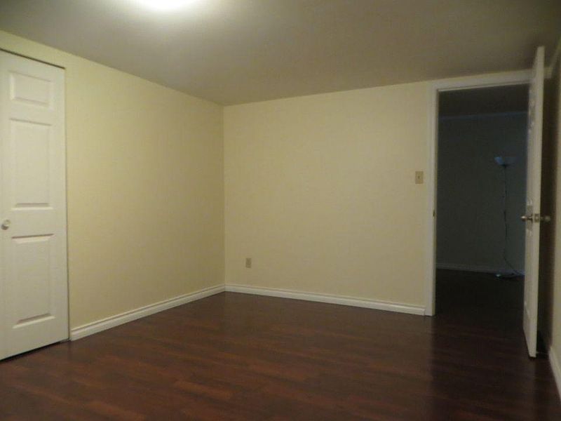 North Vancouver House for rent - 3 Bedrooms — photo 6