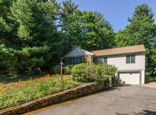 359 Grapevine Rd, Wenham, MA 01984