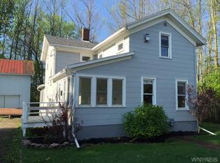 2514 Angling Rd, East Pembroke, NY 14056