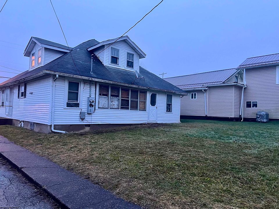 2nd image of 339 Mid Ave