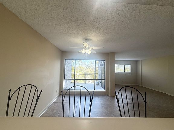5th image of 70 Paddle Boat Ln APT 405C