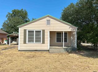 300 Glendale Ave, Henderson, TX 75654