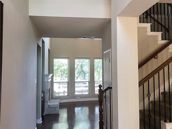 3rd image of 7604 Journeyville Dr