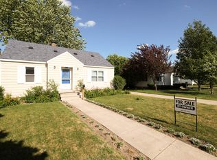 705 S Hampton St, Bay City, MI 48708