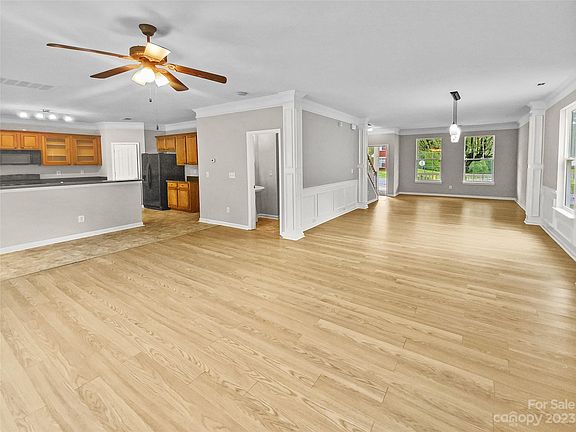 5th image of 6402 Alder Ct
