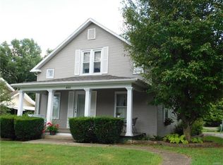 402 Lake St, Hillsboro, IL 62049
