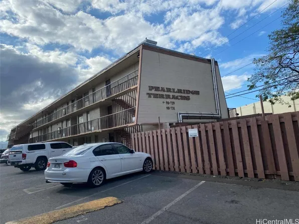 98-729 Moanalua Loop #327, Aiea, HI 96701