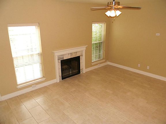 2nd image of 2910 Holly Hall St #2910
