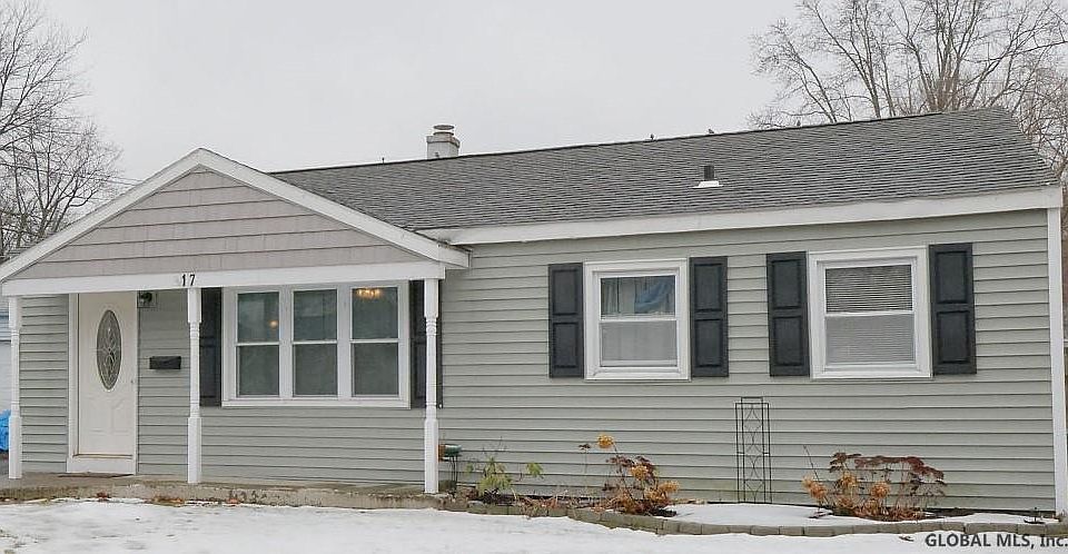 1st image of 17 Loralee Dr