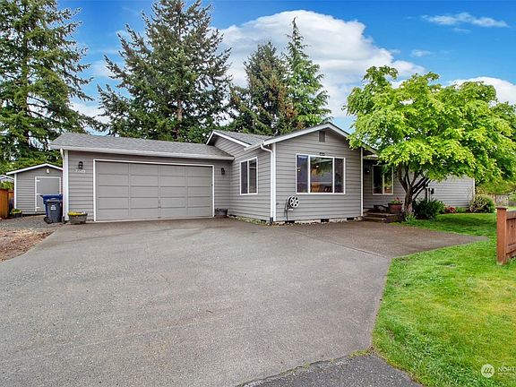2nd image of 7319 71st Avenue