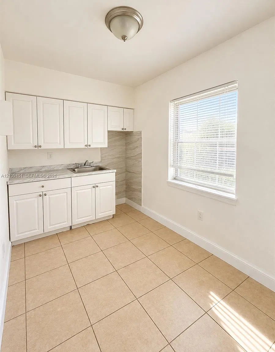Plat No 1 Opa Locka — Photo 2