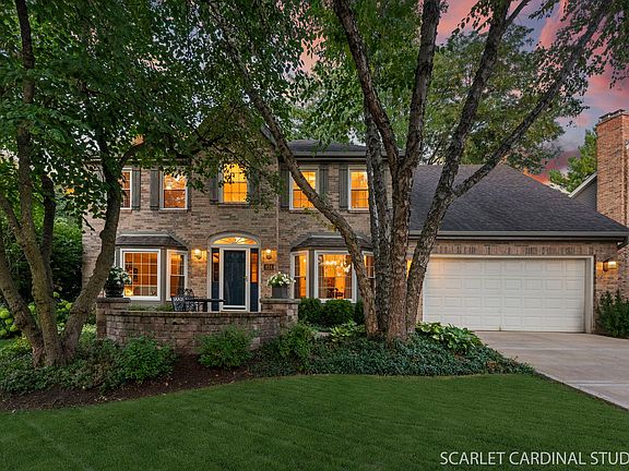 2nd image of 854 Raintree Dr