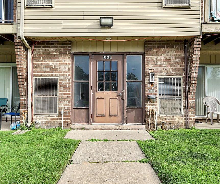 1st image of 38200 Fairway Ct APT 31B