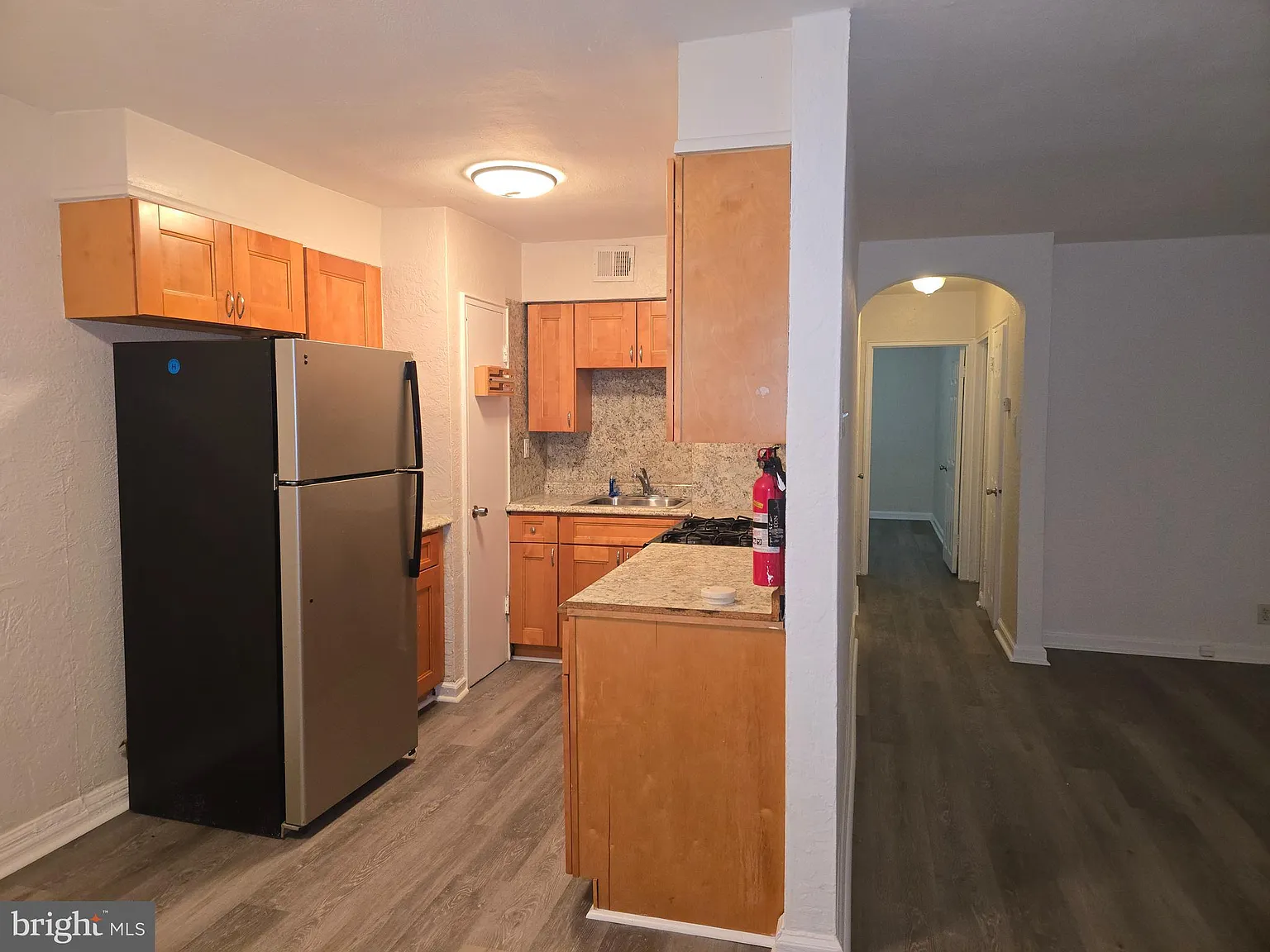 2 bed, 2078 sqft, $1,350 — Photo 2