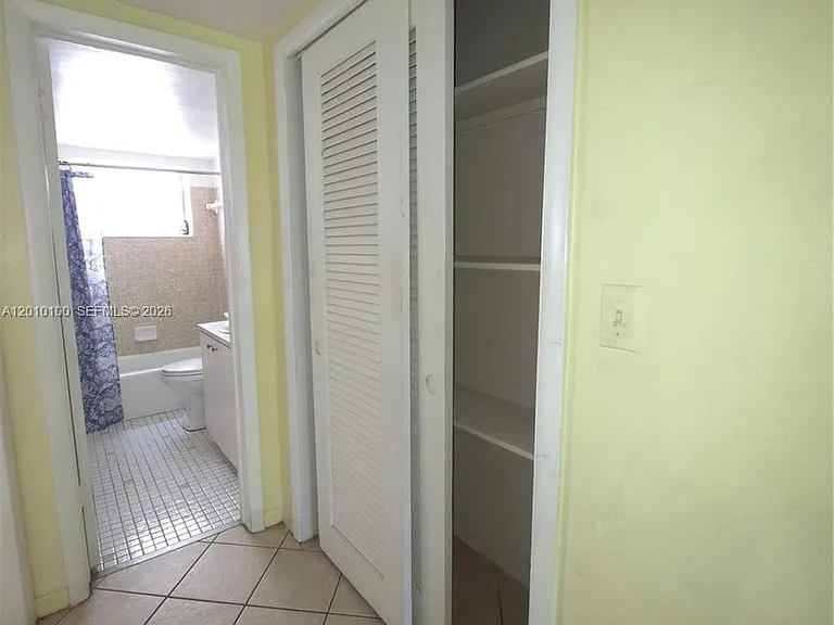 1826 Cleveland St #3 — Photo 8