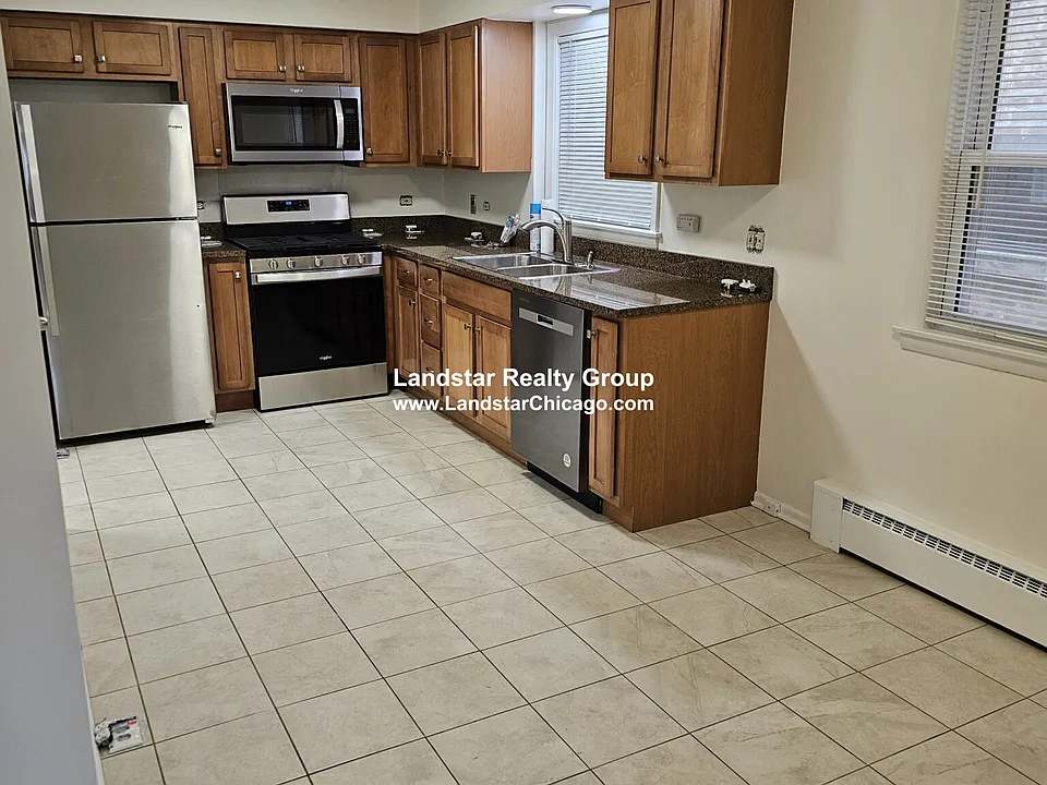7247 W Touhy Ave #2F