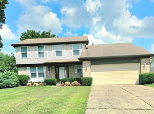 35332 Valley Forge Dr, Farmington Hills, MI 48331