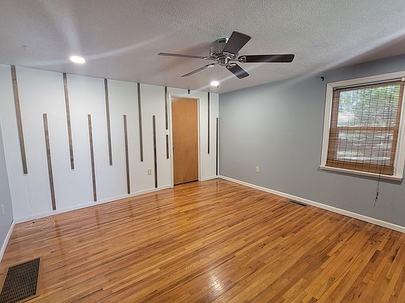 Living room.