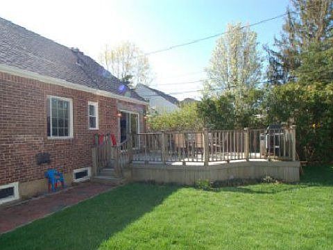 4th image of 18 Beechwood Ln