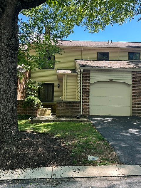 1st image of 205 Bernard Ct
