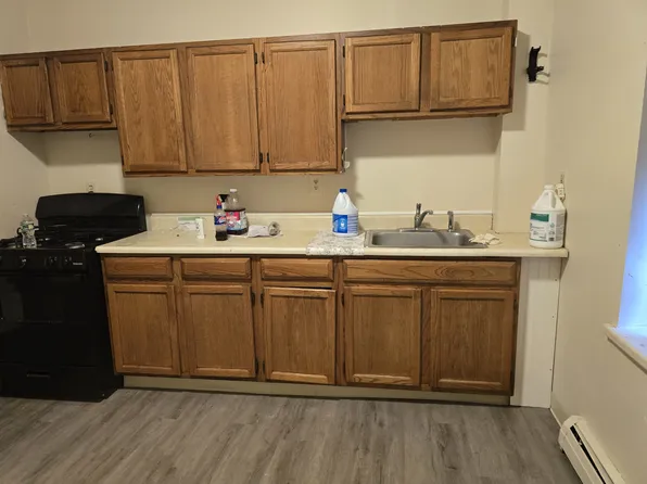 8 Theatre Row, Albany, NY