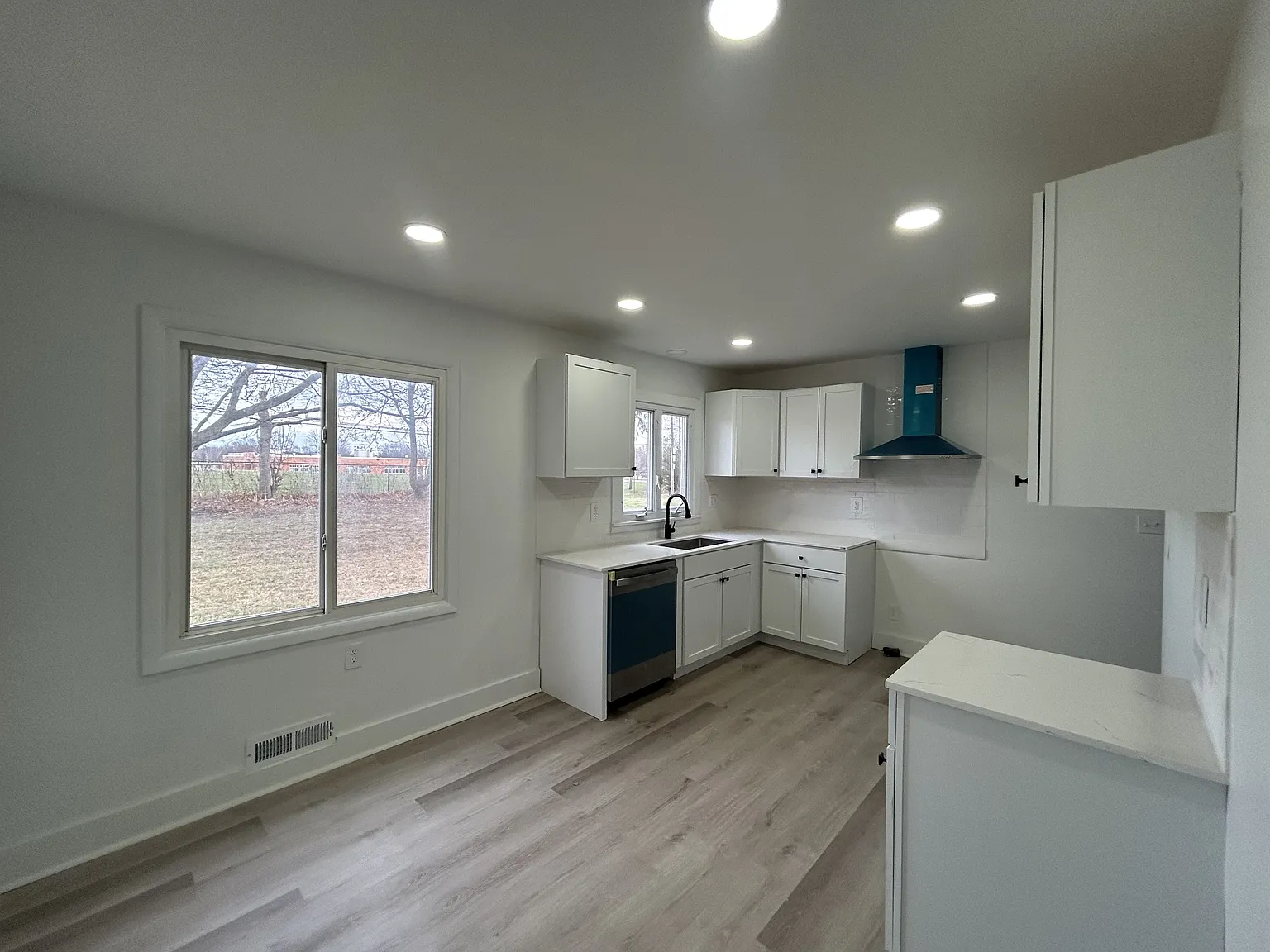 254 West Craig Hill Drive - 1 — Photo 2