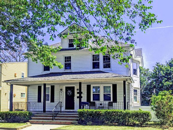 344 Roslyn Ave APT 2
