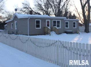 3830 32nd Ave, Moline, IL 61265