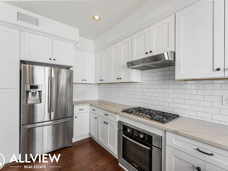 2854 Vicenzo Dr — Photo 14