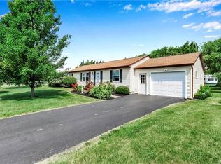 3203 Northway Dr, Sanborn, NY 14132