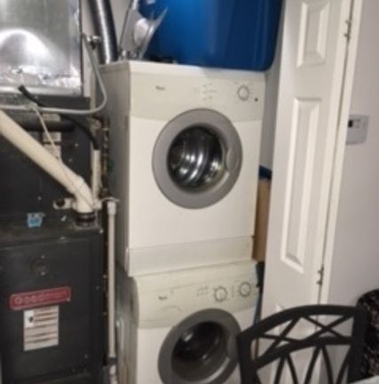 5th image of 6321 N Artesian Ave APT 2E