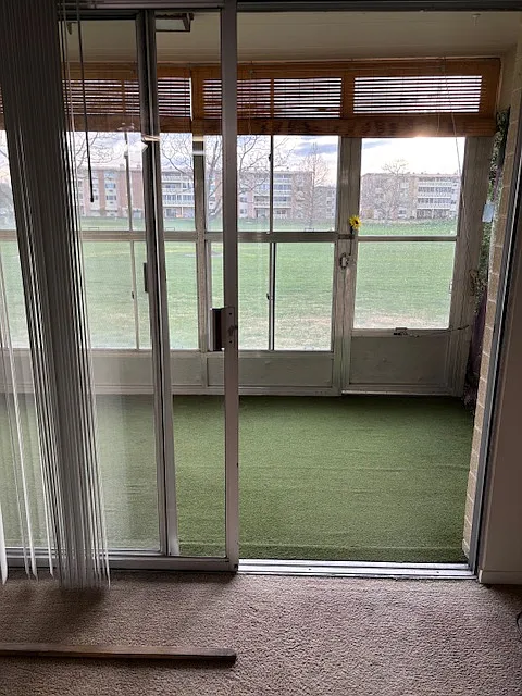 2 bed, 1200 sqft, $1,800 — Photo 3
