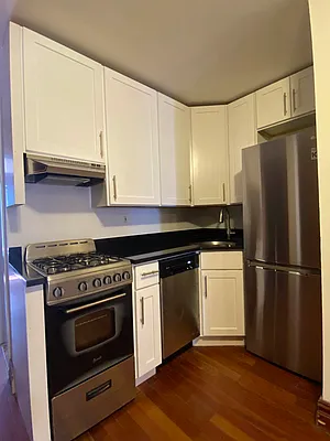 Rented by MOTION New York | media 19