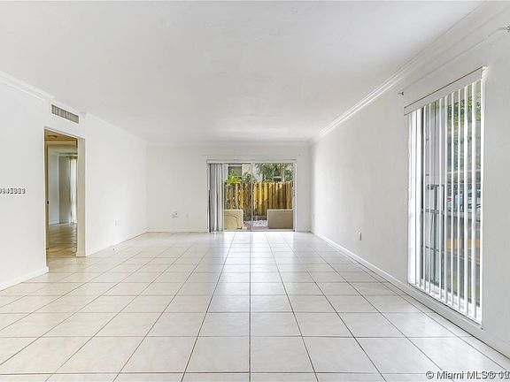 5th image of 6900 N Kendall Dr APT A109